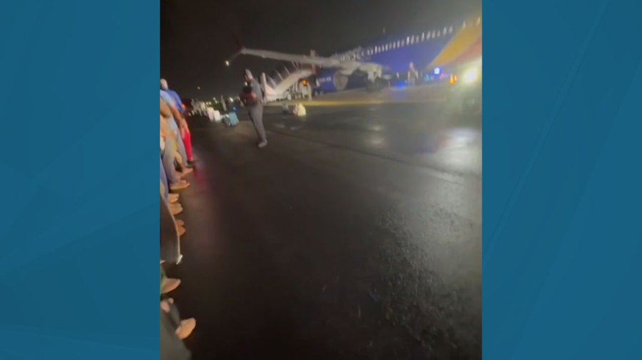 Passengers describe chaos after possible security matter diverts Southwest flight